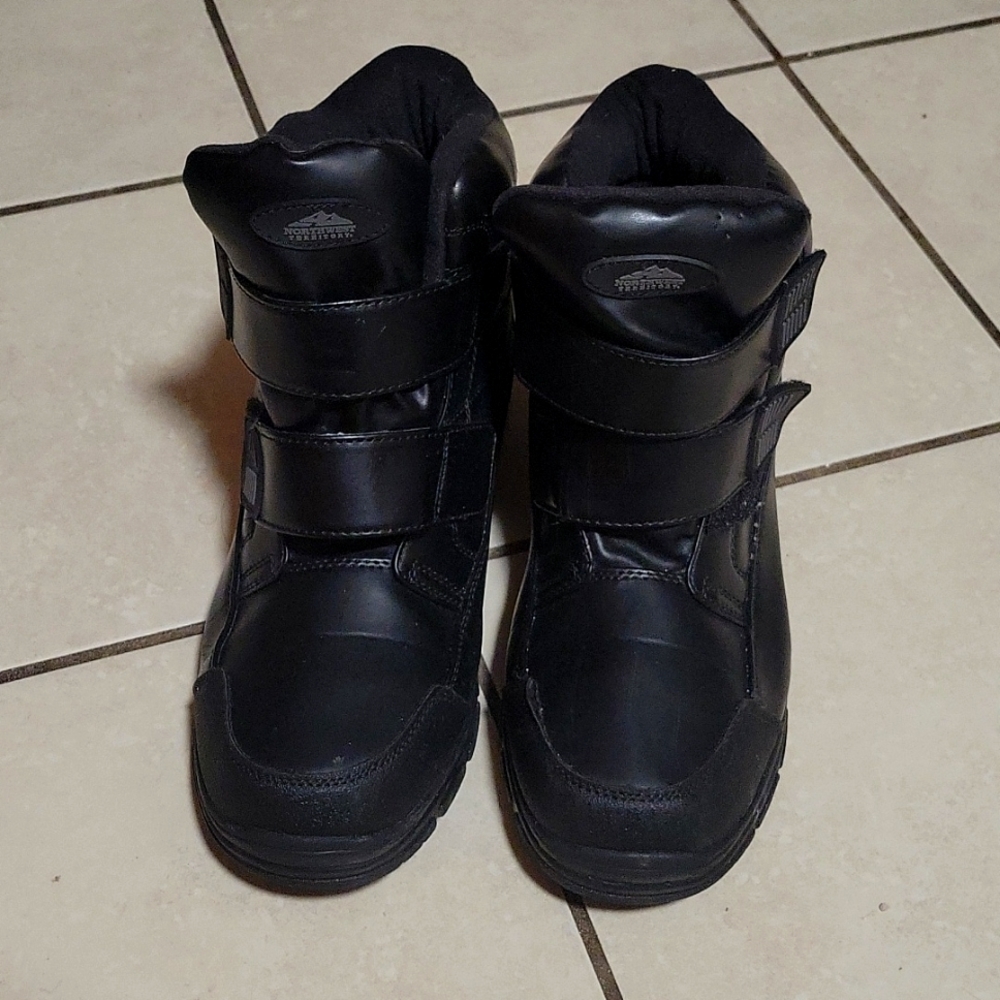 COPY - Snow boots